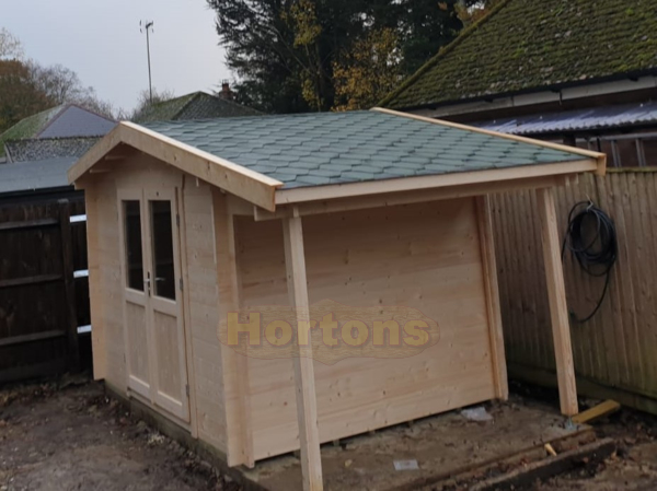 45mm Kendal 4.5m x 2.5m Log Cabin